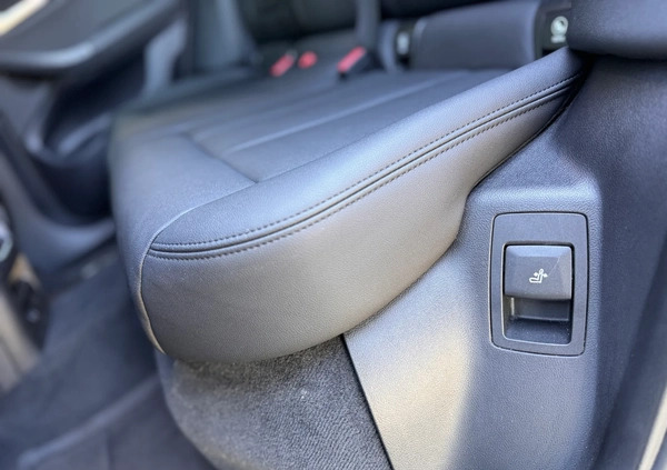 BMW X3 cena 105000 przebieg: 204000, rok produkcji 2018 z Lublin małe 742